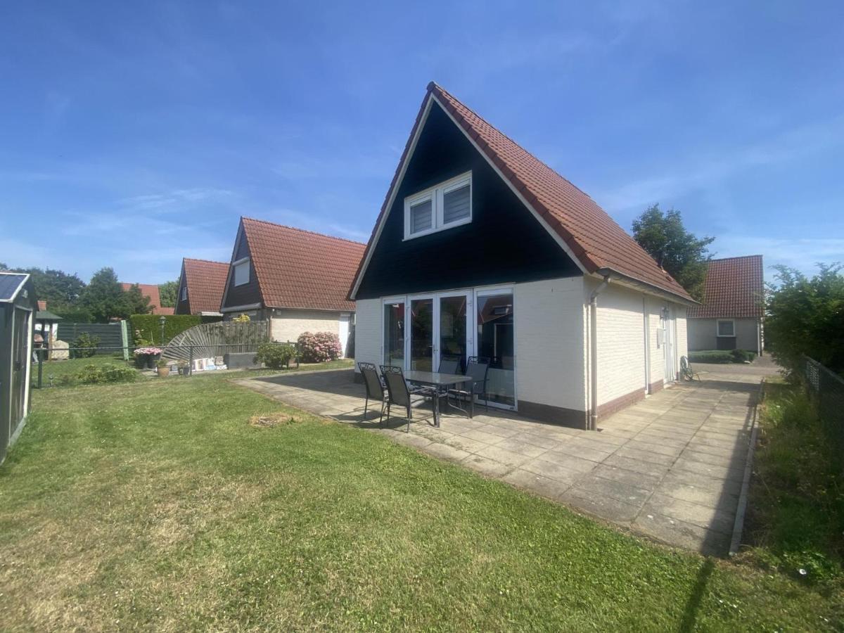 Catharina Villa Stevensweert Exterior photo